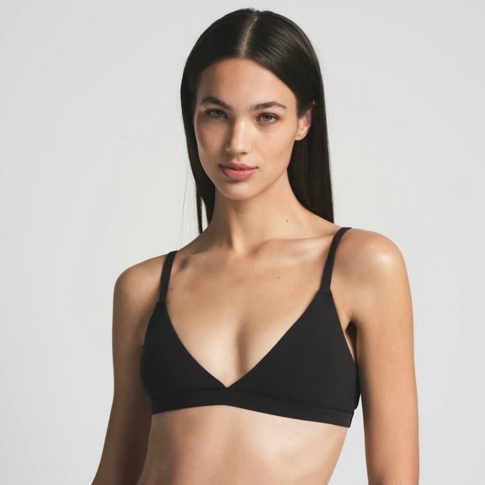 SKIMS Fits Everybody Black Triangle Bralette